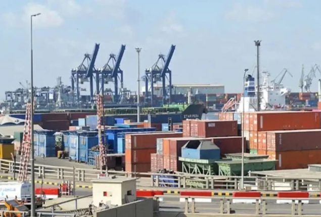 Pakistan’s trade hits $2.41bn in FY25