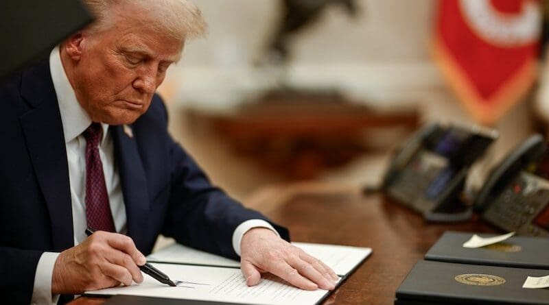 Trump signs executive order to lift sanctions on Syria