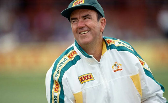 Former Australia Captain Bob Simpson passes away at 89