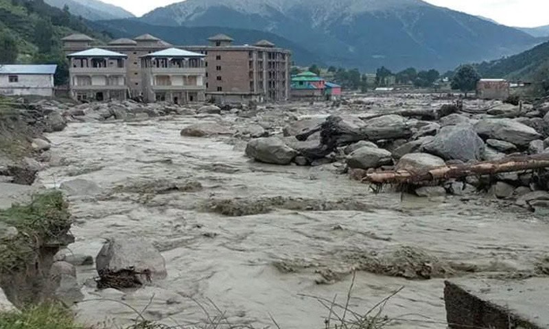Landslide in Gilgit claims lives of eight volunteers