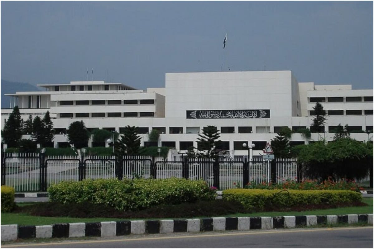 Senate panel questions Jazz and NUST's AI collaboration, Examines AI law