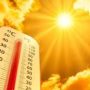 Heat grips Karachi as sea breeze remain suspended