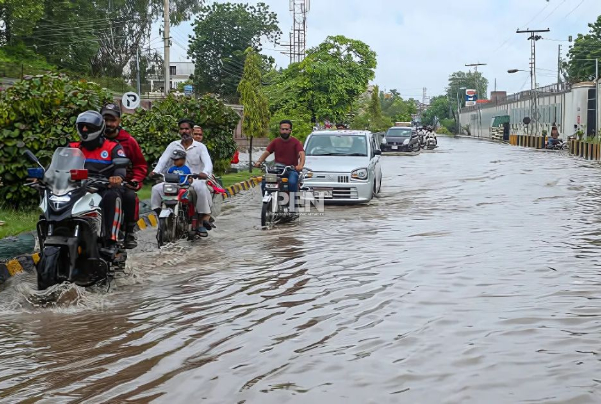 NDMA’s NEOC issues rain alert for South Punjab