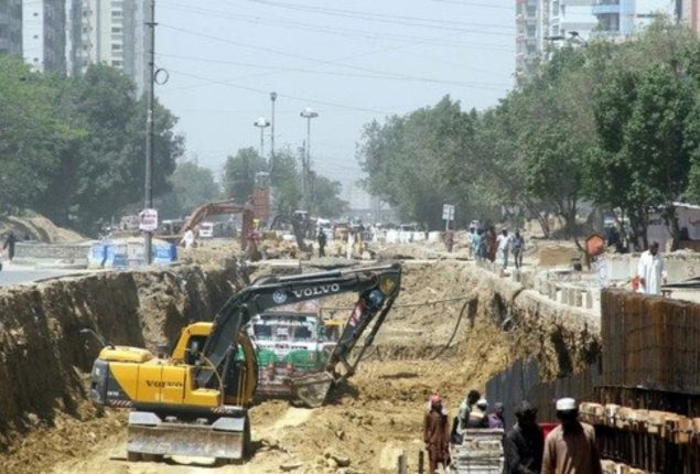Sindh Govt to review road cutting funds spent by Karachi Towns