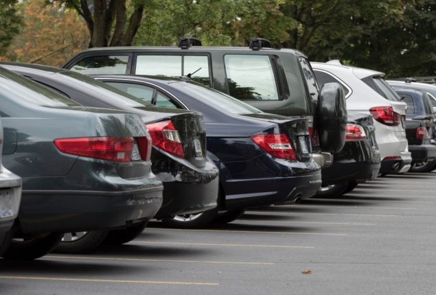 Govt announces 40% Tariff on used car imports