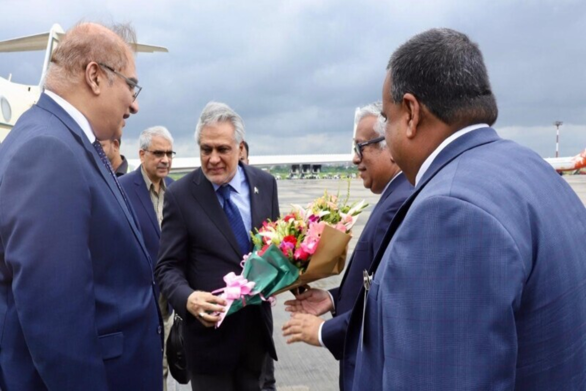 DMP Ishaq Dar arrives in Bangladesh for two-day official visit