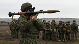 Ukraine-Russia war heats up: Battlefield gains and economic blows