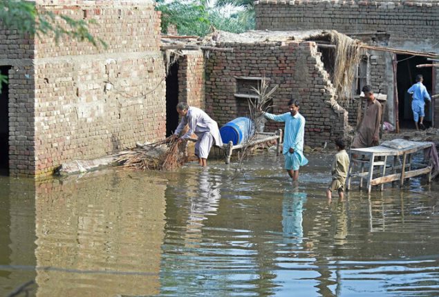 Flood water expected to pass from Sindh on September 3 and 4: Provincial Government