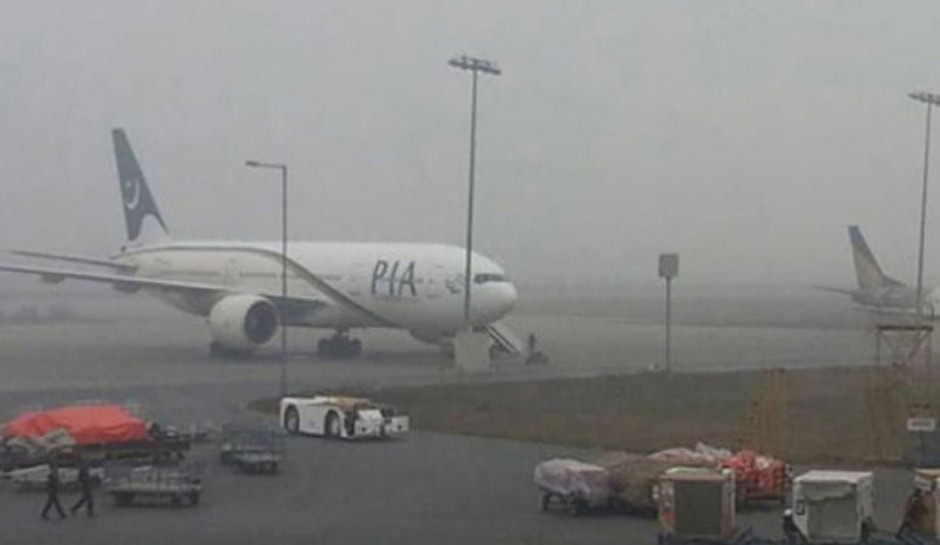Severe weather grounds flights across Pakistan