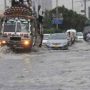 Heavy rain in Karachi, Meteorological department sounds alarm