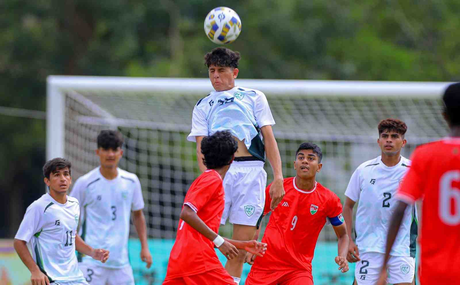Pakistan beat Maldives 5-2 to secure semi-final spot