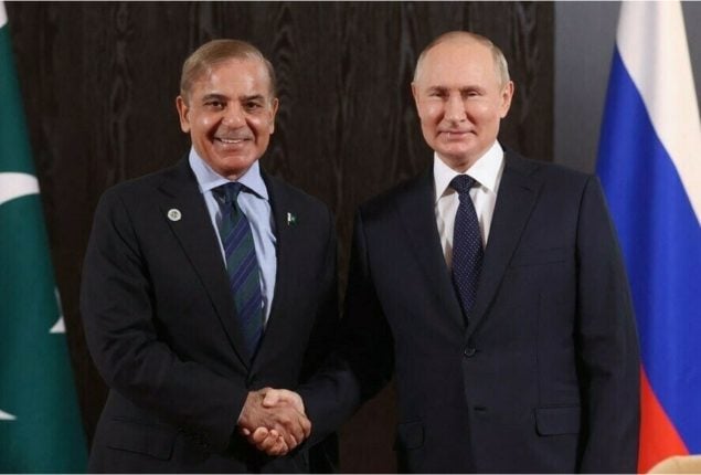 Putin expresses desire to boost Russia–Pakistan relations in call with PM Shehbaz