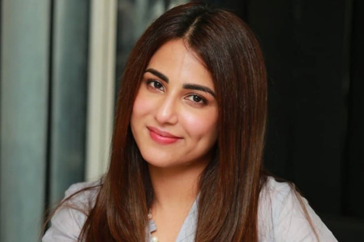 "Speak Your Roots": Ushna Shah calls on Punjabis to embrace their mother tongue