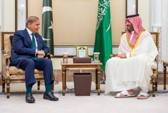 Shehbaz Sharif & Mohammed bin Salman discuss Palestine issue, agree to boost cooperation