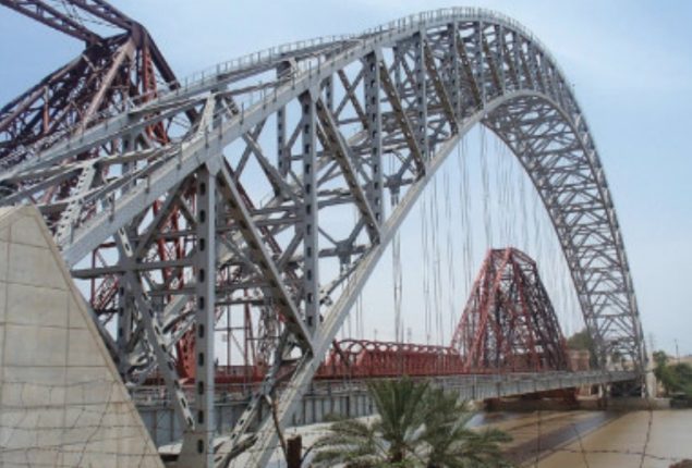 Karachi court suspends Bhains Colony Railway bridge construction