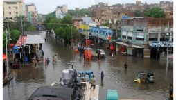 Pakistan monsoon crisis: 907 dead, thousands displaced as floods wreak havoc
