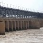Medium flood persists at Kotri Barrage