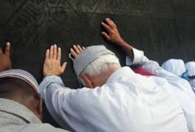 Pakistan starts receiving applications for private Hajj scheme today