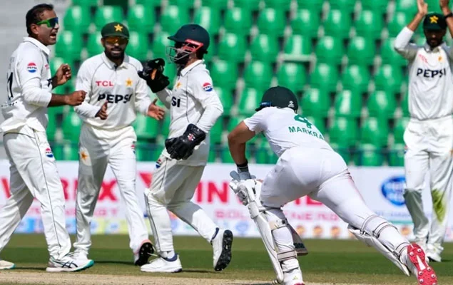 Pakistan defeats South Africa by 93 runs in Lahore Test
