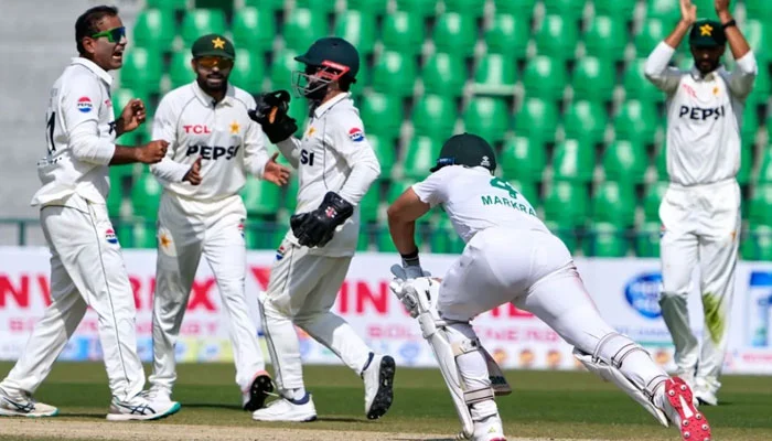 Pakistan defeats South Africa by 93 runs in Lahore Test