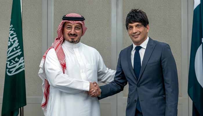 Pakistan and Saudi Arabia sign Football cooperation agreement