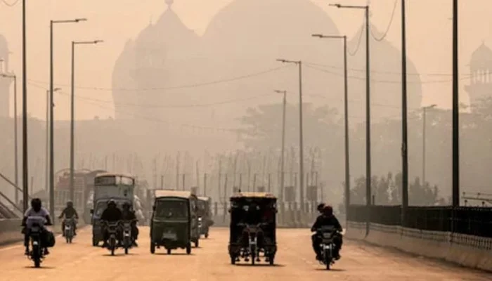 Pakistan cities lead world's pollution ranking