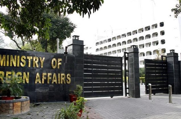 Pakistan strongly condemns on Israel’s interception of Gaza-bound aid Flotilla