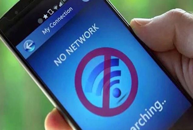 Internet and Social Media Disrupted in Pakistan