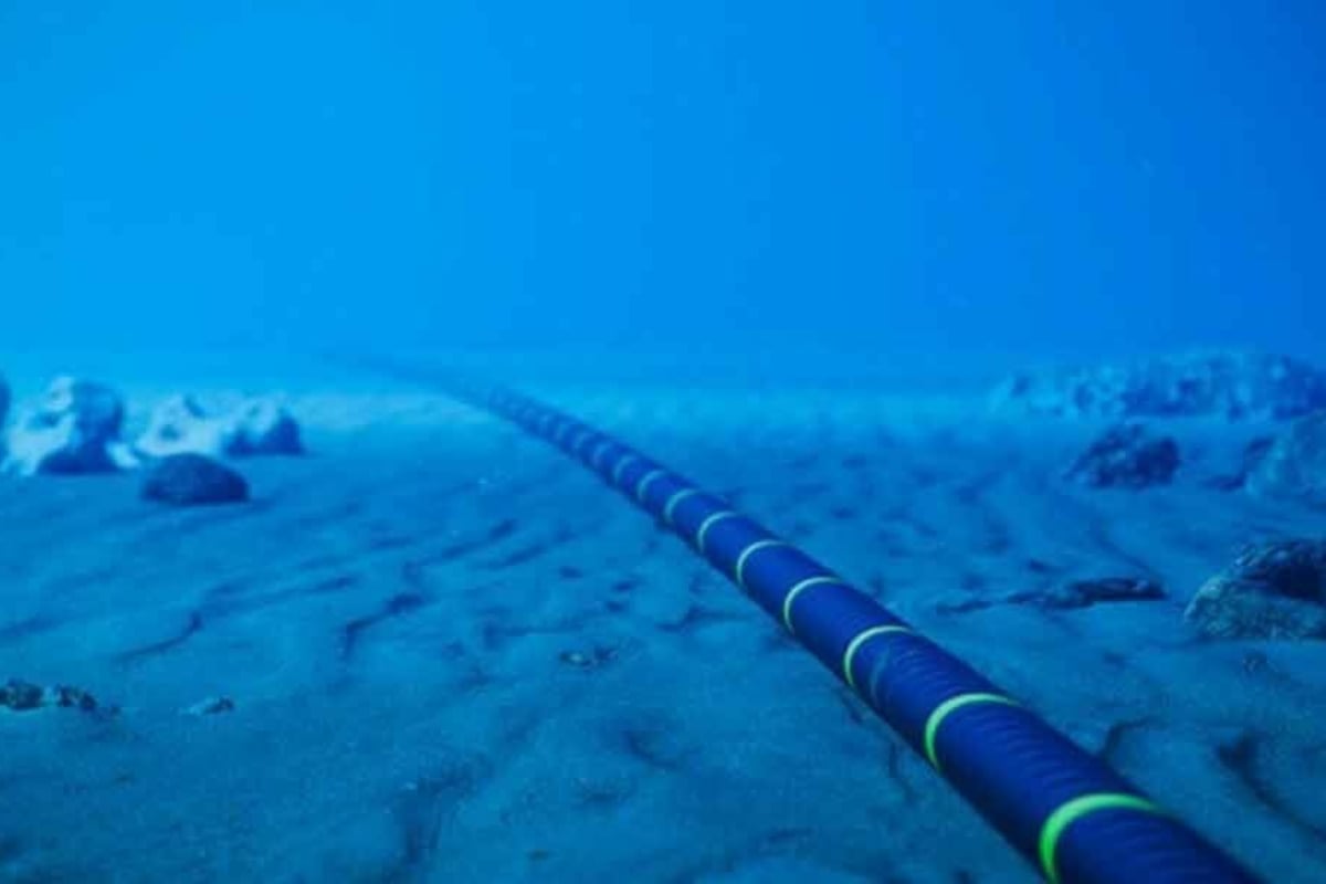 Internet cable