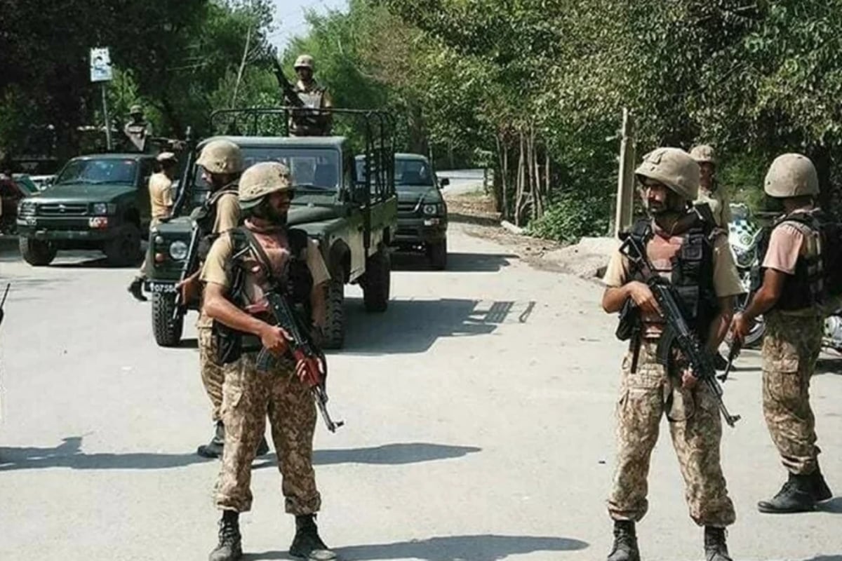 Eight militants