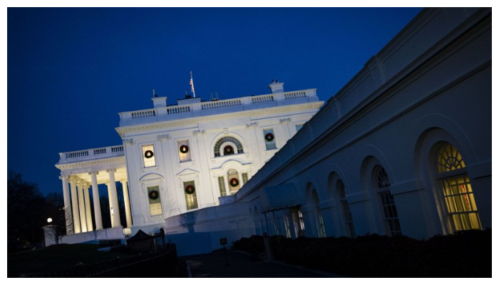 White House begins demolition of East Wing for Trump’s 90,000-square-foot ballroom.