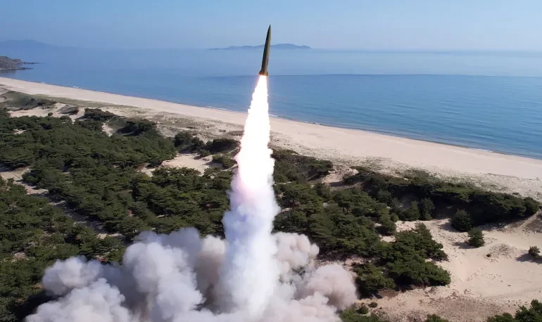 North Korea fires ballistic missiles ahead of APEC Summit in show of force