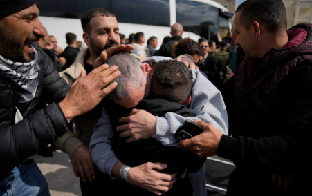Israel, Hamas to free captives as ceasefire takes hold