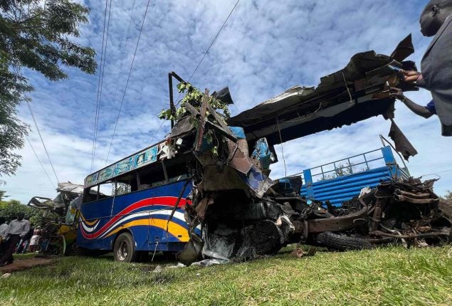 63 killed in deadly bus crash in Uganda