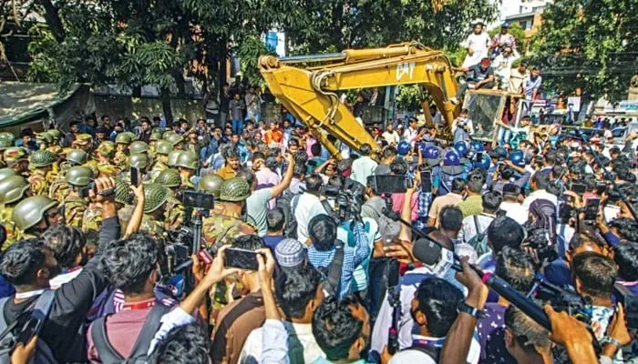 Sheikh Hasina’s verdict: Protesters try to demolish Mujib’s house, clash with cops