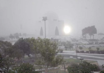 Karachi weather: dry and warm conditions to continue