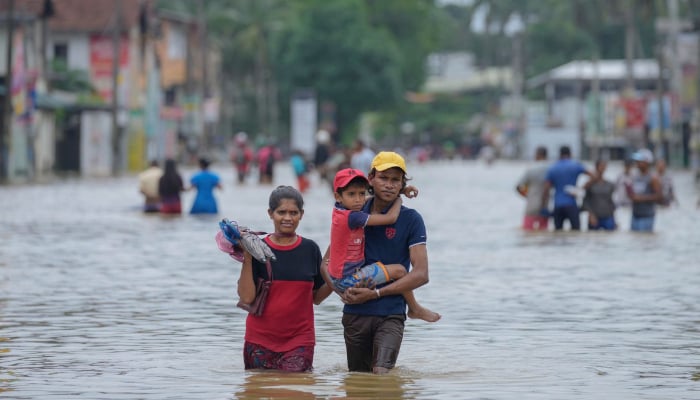 Sri Lanka floods and landslides: Death toll climbs to 123, hundreds still missing