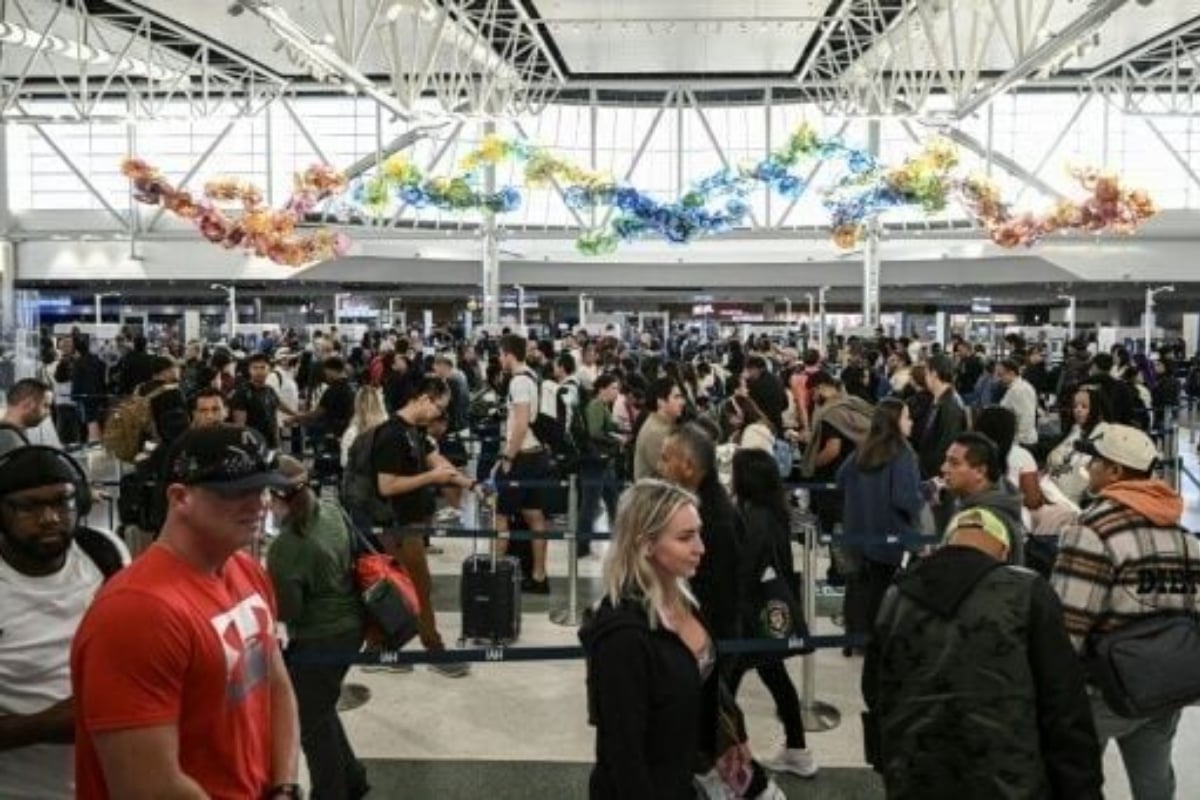 US air travel: Transport Secretary warns of worsening flight crisis if shutdown continues