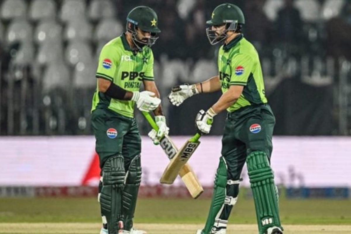 First ODI: Pakistan defeats Sri Lanka by 6 runs