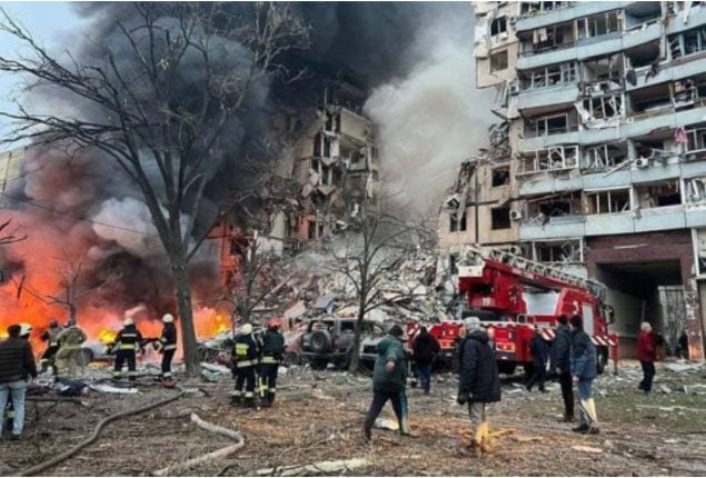 Russian attacks on Ukraine kill 8 Civilians, Injure 35