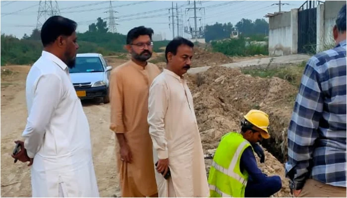 6) K-Electric’s inefficiency triggers severe water crisis in Karachi; major pumping stations crippled