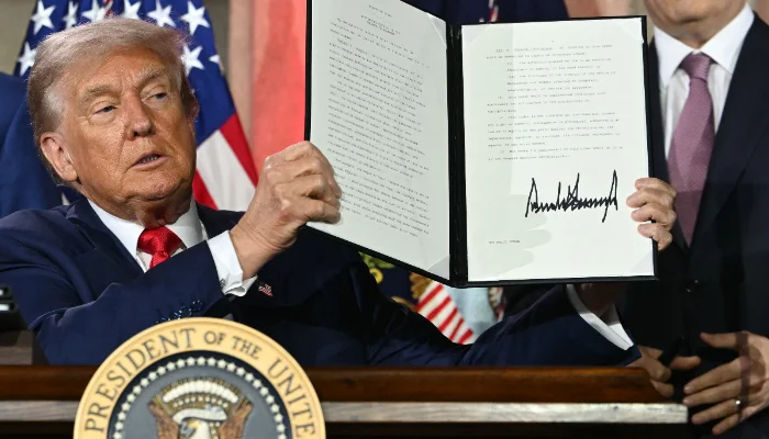 Trump signs executive order for AI-Driven scientific advancement with "Genesis Mission"