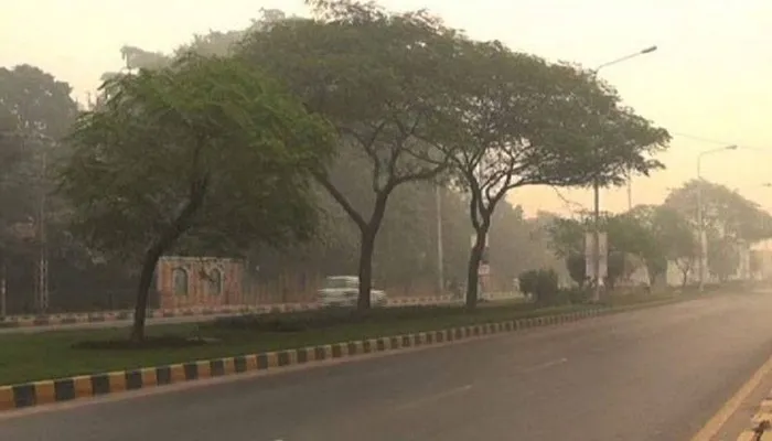 Karachi turns cooler as dry weather grips the country