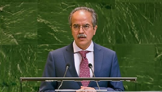 Pakistan strongly condemns India’s suspension of Indus Water Treaty, says Asim Iftikhar