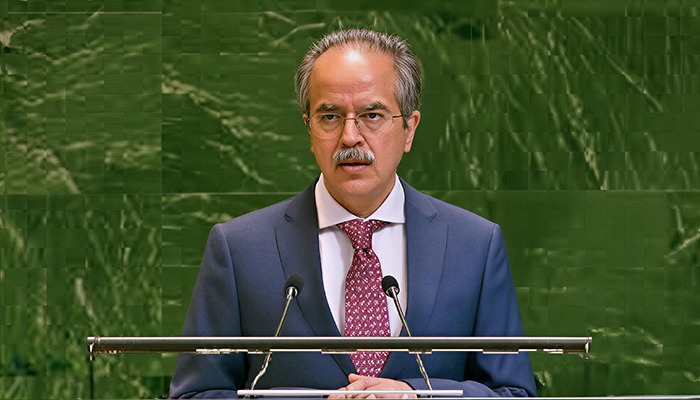 Pakistan strongly condemns India’s suspension of Indus Water Treaty, says Asim Iftikhar