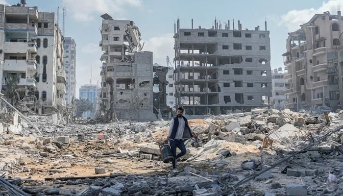 Israel strikes Gaza’s North and South amid repeated truce violations.