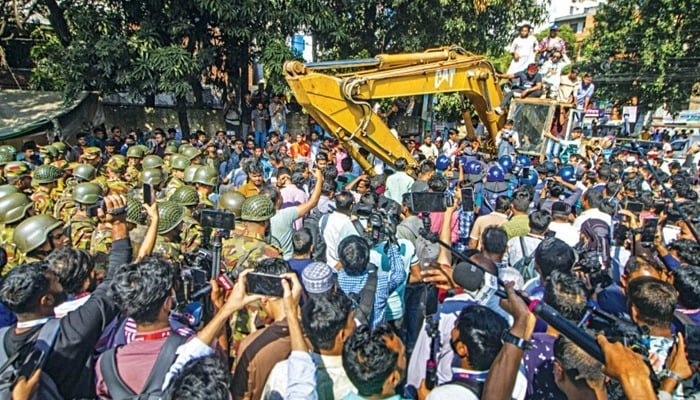 Sheikh Hasina's verdict: Protesters try to demolish Mujib’s house, clash with cops