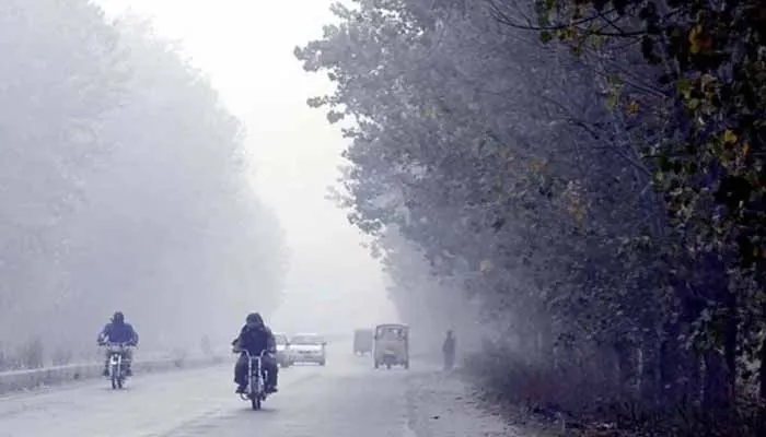 PMD forecasts cold, dry and foggy weather across Pakistan