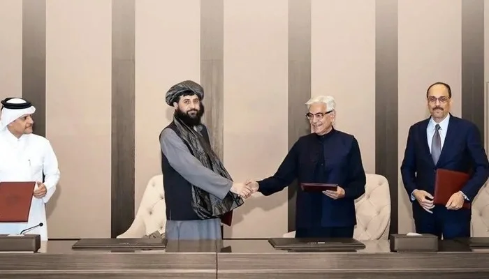 Pakistan shifts Afghan policy, moves away from mediation.