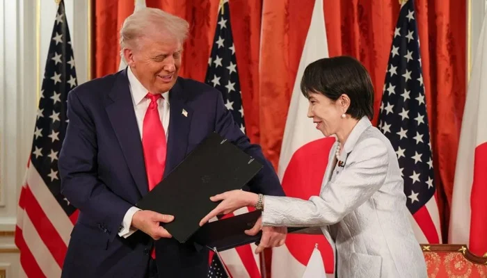 Trump reportedly urges Japan to soften Taiwan stance after call with Xi.